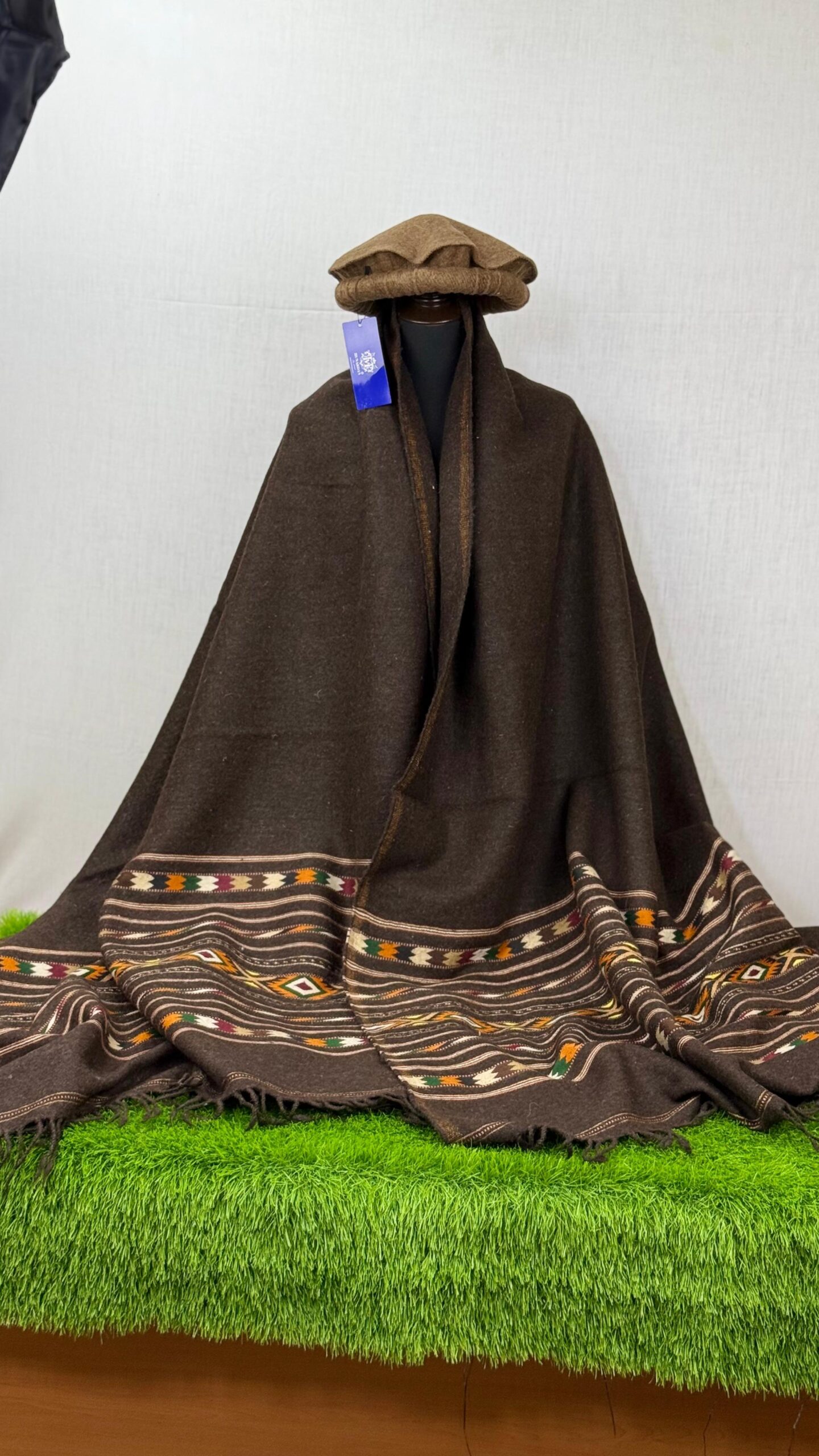 Handcrafted 15 Border Pasham Bloom Supreme Shawl – Traditional floral and paisley design, made in Swat, Pakistan