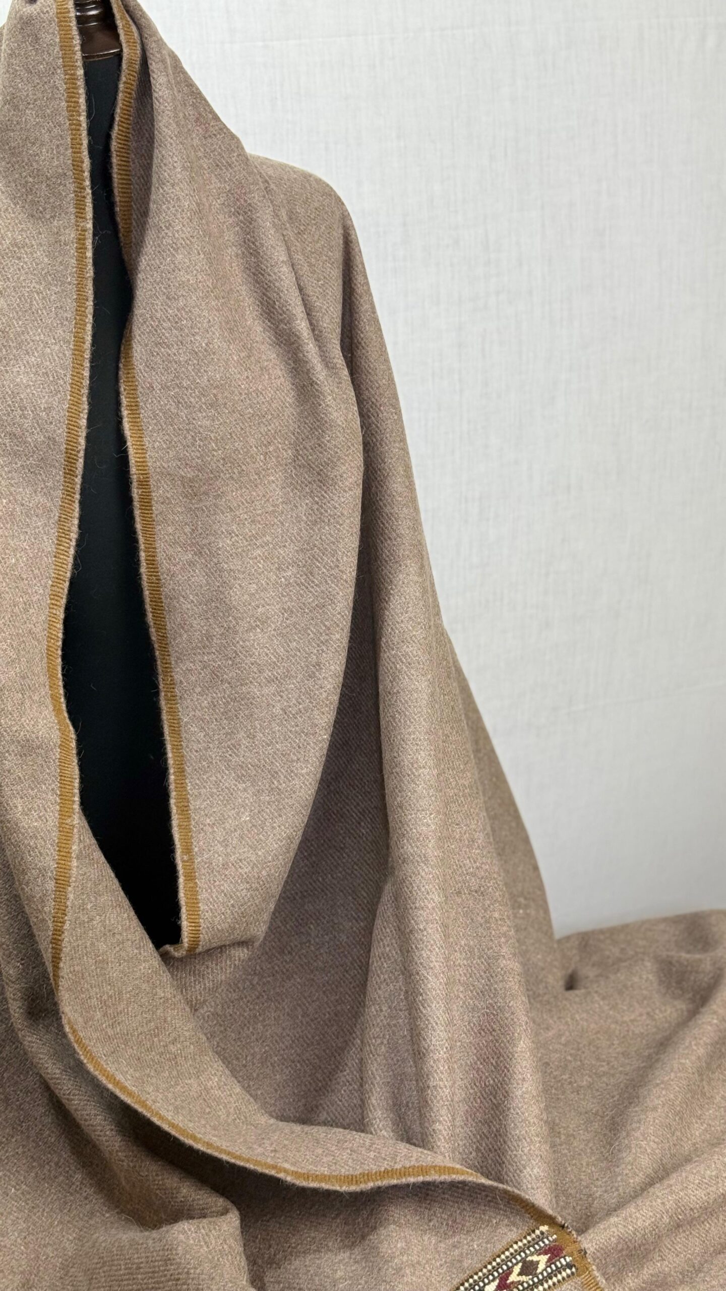 Bonanza Supreme Plus – Handcrafted Premium Shawl - Image 3